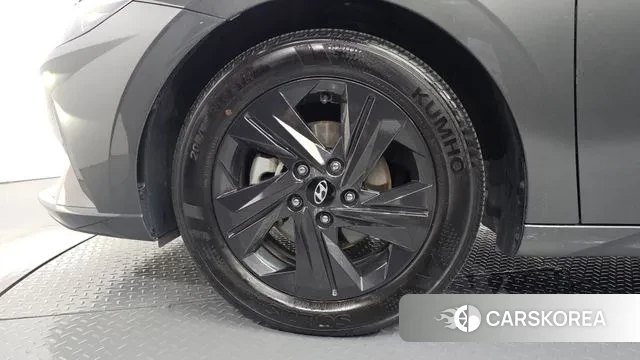 Hyundai Avante (CN7) id 3379578 из Кореи 15