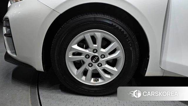 Kia Come New K3 id 3845846 из Кореи 15