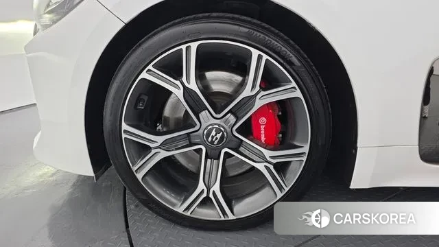 Kia Stinger id 3612862 из Кореи 15