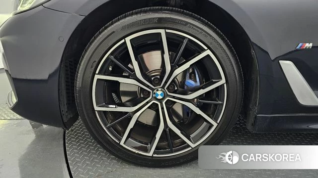 BMW 5 Series (G30) id 4428635 из Кореи 15