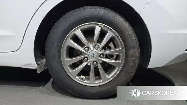 Hyundai The New Avante AD id 3176712 из Кореи 15