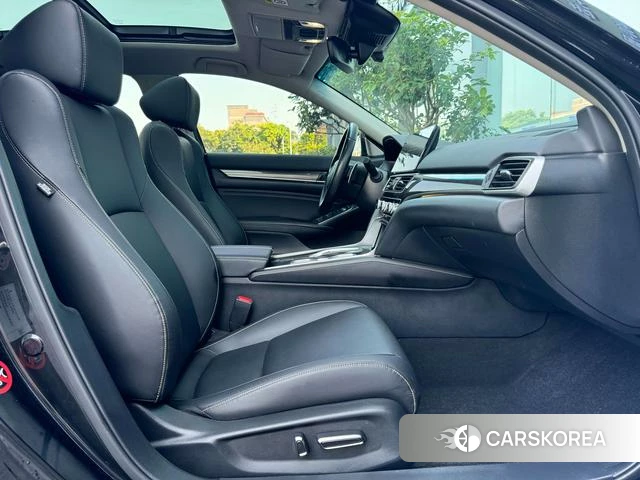 Honda Accord id 4335993 из Китая 7