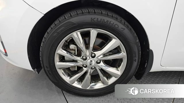 Kia The New Carnival id 4424647 из Кореи 28