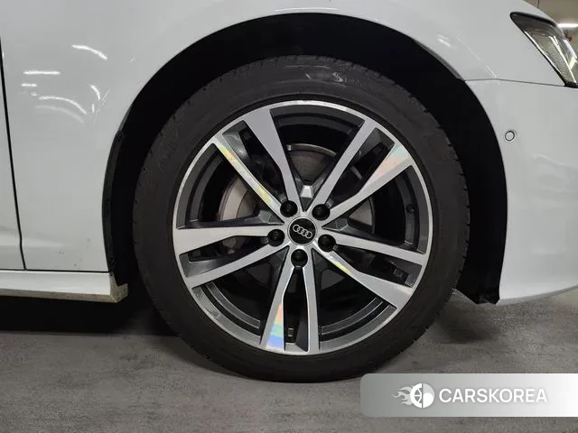 Audi A6 (C8) id 3650028 из Кореи 15