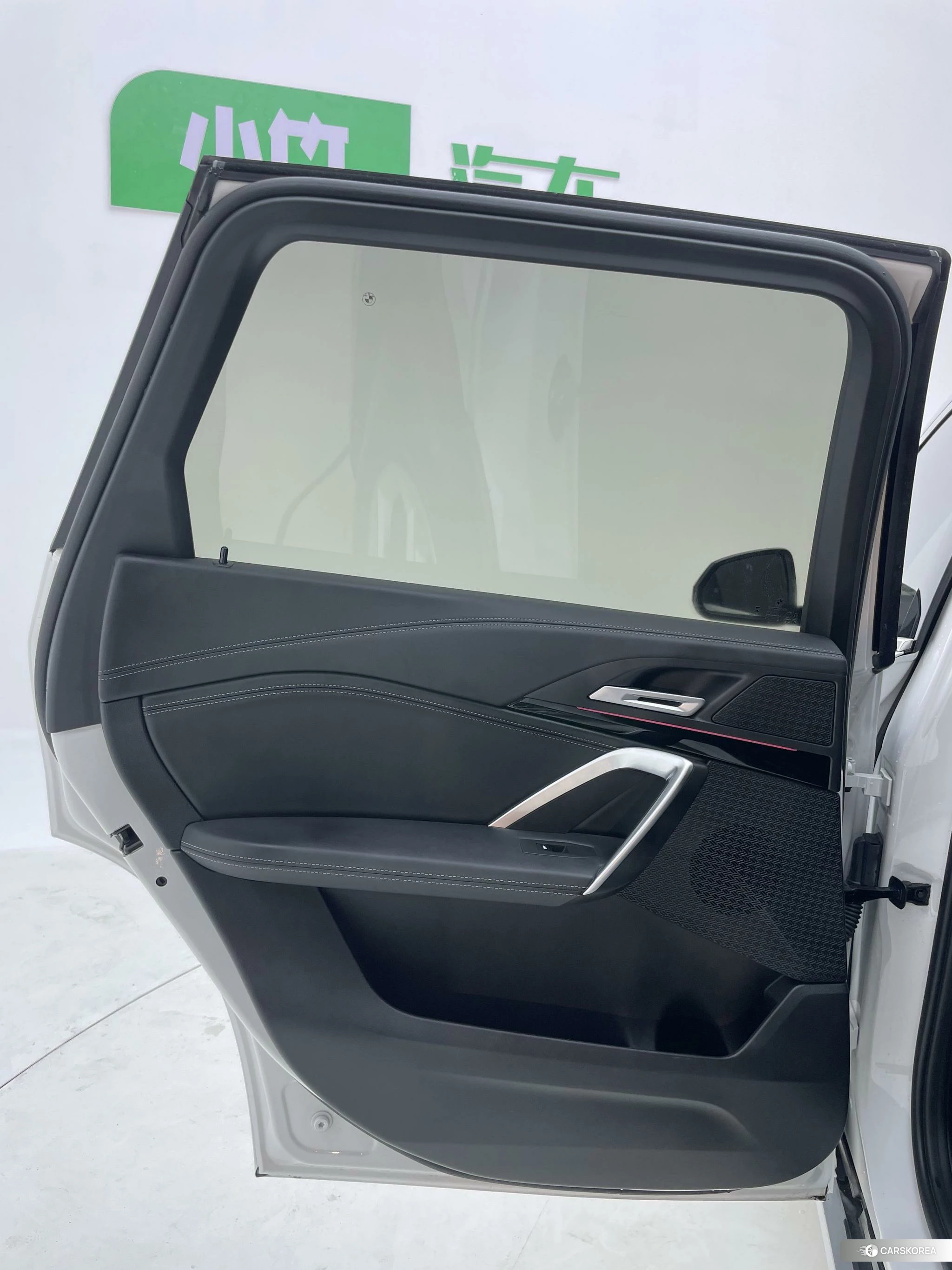 BMW X1 id 4468128 из Китая 26