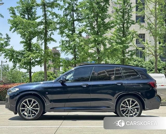 BMW X3 2023 Черный из Китая, фото 5
