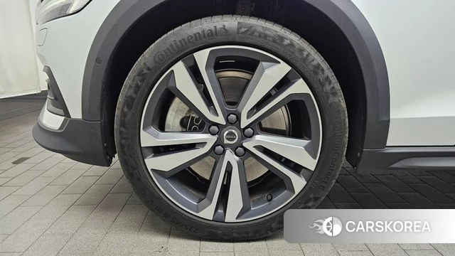 Volvo V60 Cross-Country 2nd Generation id 4231919 из Кореи 15