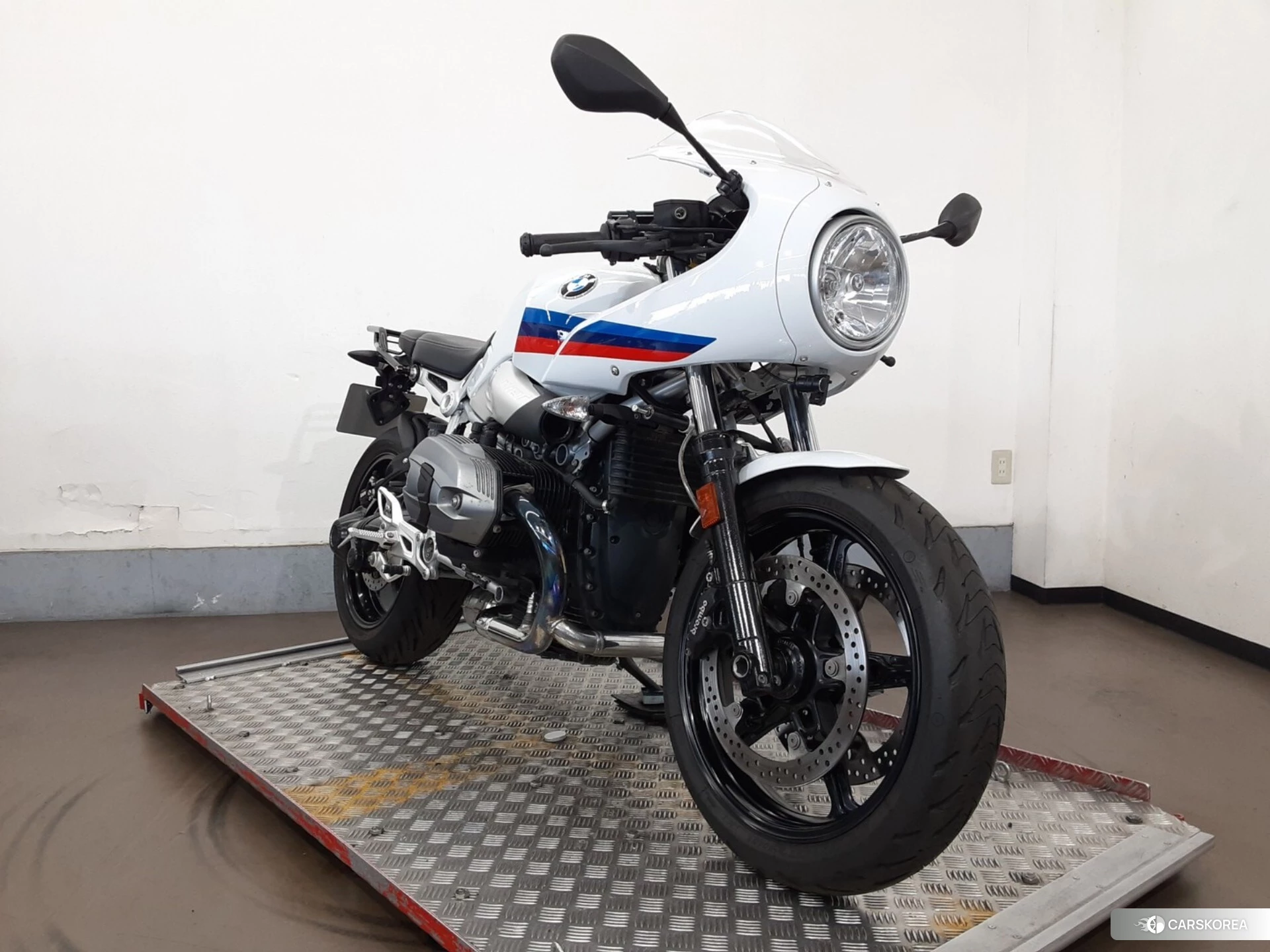 BMW R NINE T RACER 2018 из Японии, фото 4