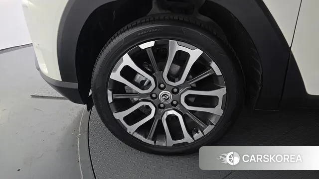 Ssangyong Torres id 3472650 из Кореи 15