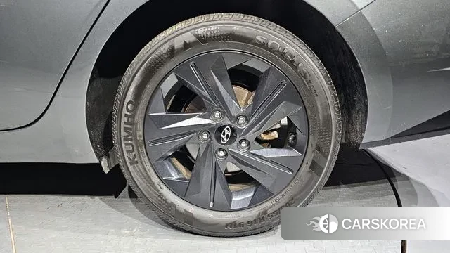 Hyundai Avante (CN7) id 3586561 из Кореи 15