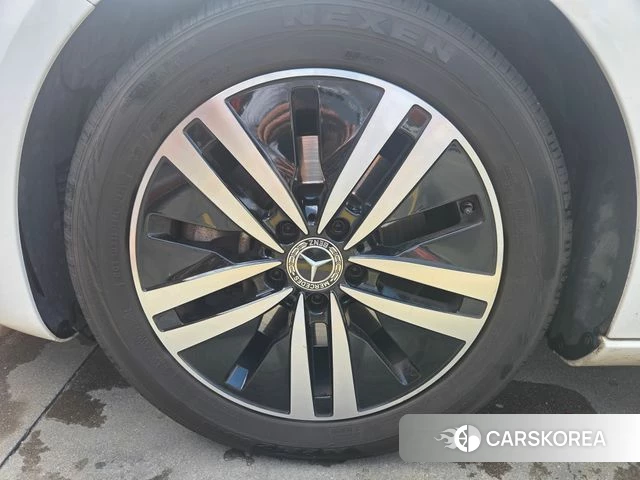 Mercedes-Benz A-Class W177 id 4680164 из Кореи 10