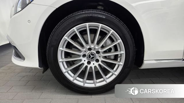 Mercedes-Benz E-Class W213 id 4716535 из Кореи 30
