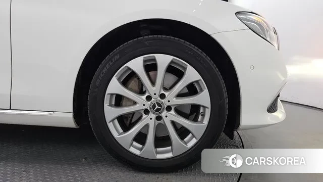 Mercedes-Benz E-Class W213 id 3220968 из Кореи 15