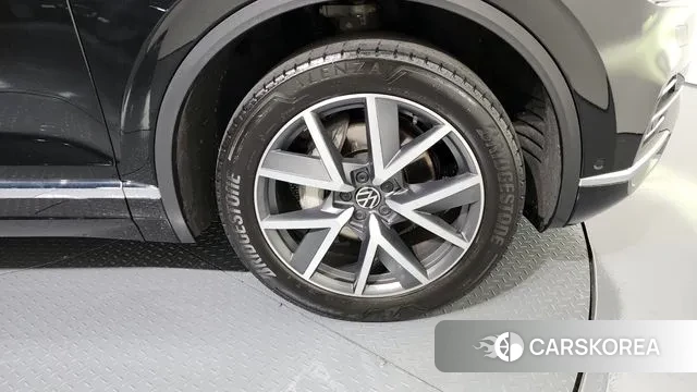 Volkswagen Touareg 3rd generation id 3388802 из Кореи 15