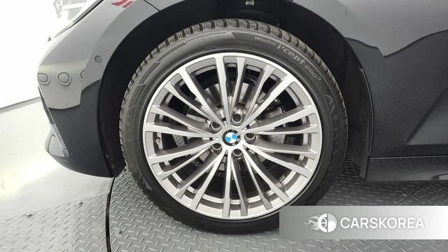 BMW 3 Series (G20) id 4361856 из Кореи 30