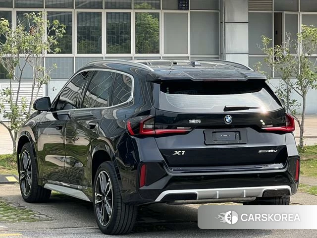 BMW X1 id 4290893 из Китая 16