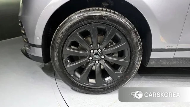 Land Rover Range Rover Velar id 3778164 из Кореи 15