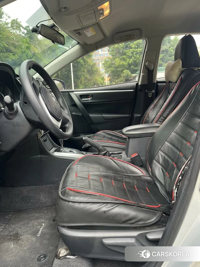 Toyota Corolla 2019 Серебристо-серый из Китая, фото 5