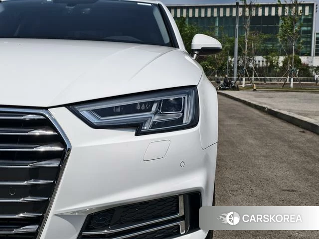 Audi A4L id 4216870 из Китая 20