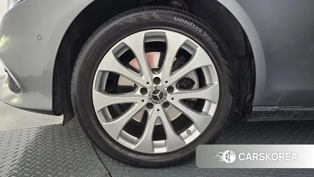 Mercedes-Benz E-Class W213 id 3479963 из Кореи 15