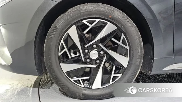 Hyundai The New Grandeur IG Hybrid id 3518926 из Кореи 15