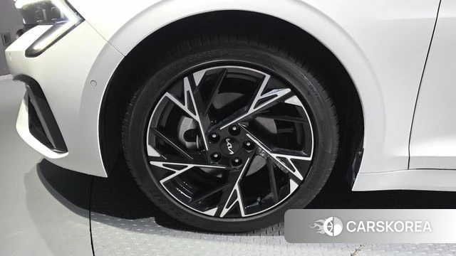 Kia The New K5 Hybrid 3rd generation id 4322325 из Кореи 31