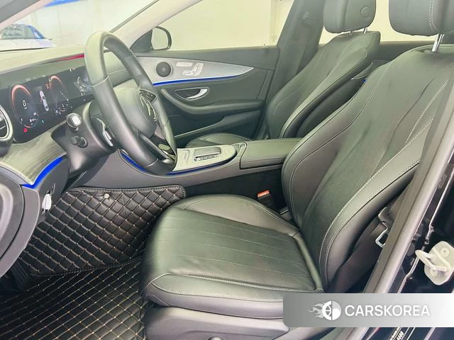 Mercedes-Benz E-class id 4367429 из Китая 21