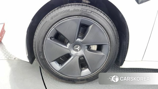 Tesla Model 3 id 4443944 из Кореи 31