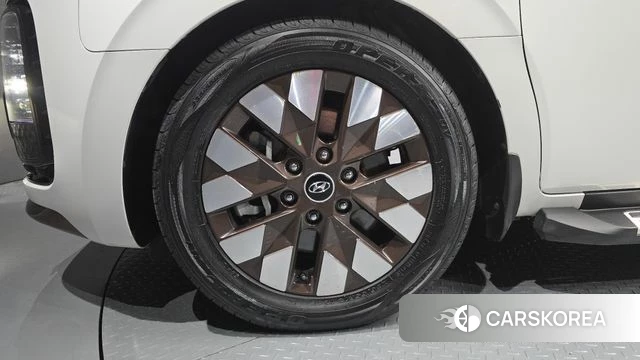 Hyundai Staria id 4585866 из Кореи 15
