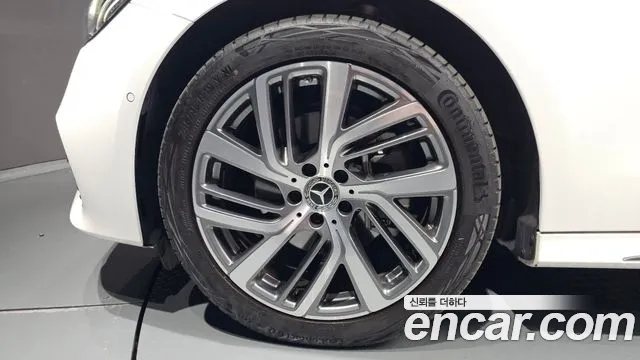 Mercedes-Benz E-Class W214 id 2711164 из Кореи 15