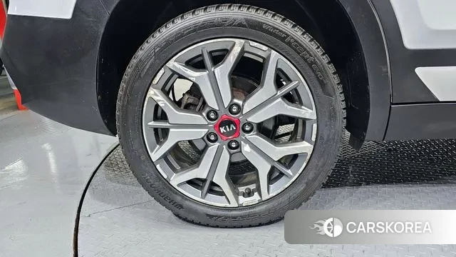 Kia Seltos id 3666244 из Кореи 15