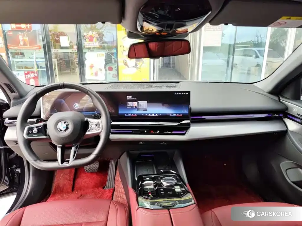 BMW 5 series 2024 Черный из Китая, фото 5