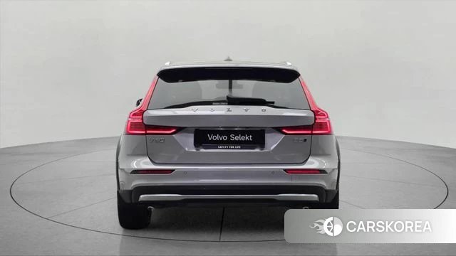 Volvo V60 Cross-Country 2nd Generation id 4572171 из Кореи 15