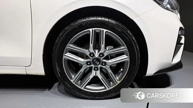 Kia Come New K3 id 3307702 из Кореи 15