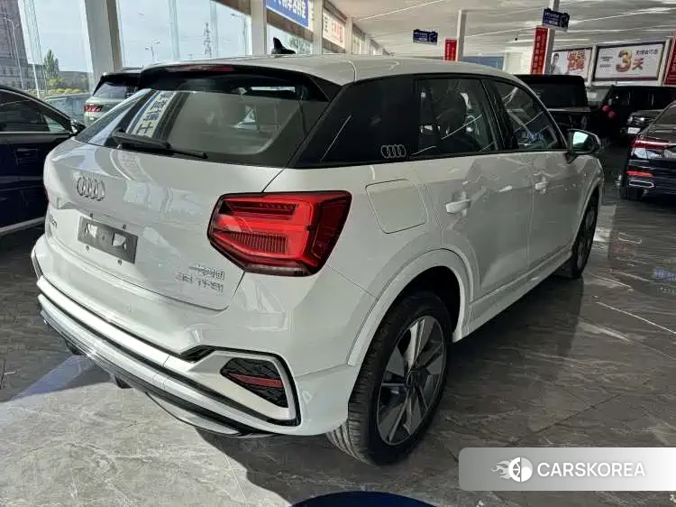 Audi Q2L 2026 Белый из Китая, фото 5