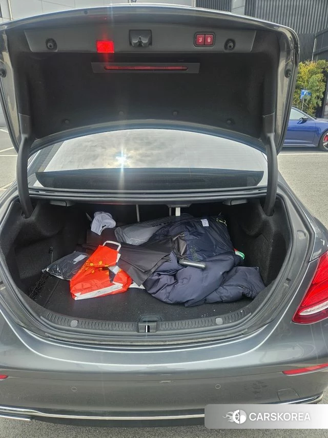 Mercedes-Benz E-Class W213 2020 Серый из Кореи, фото 5