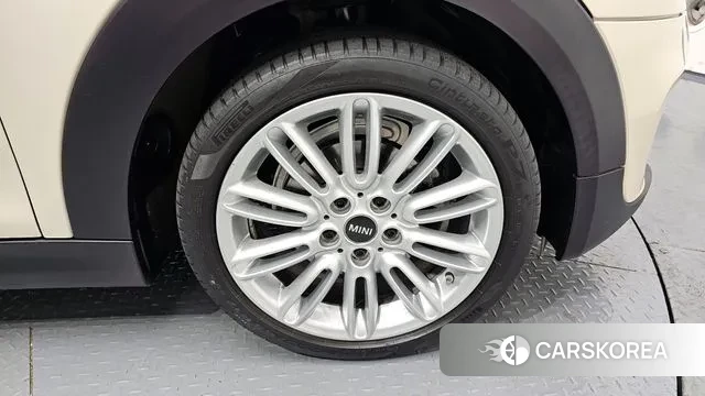 Mini Cooper Convertible id 3312643 из Кореи 15