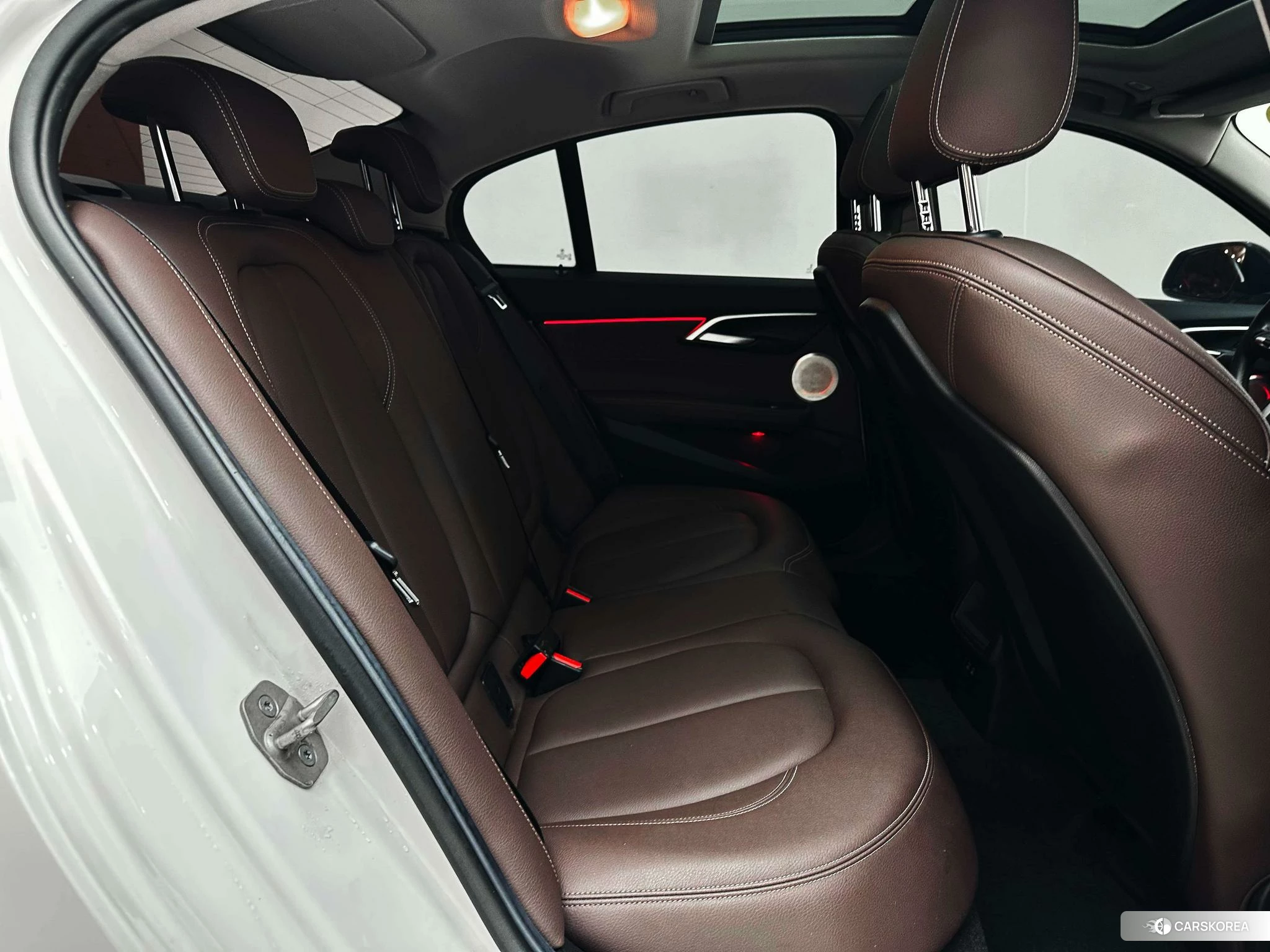 BMW 1 series id 4455042 из Китая 19