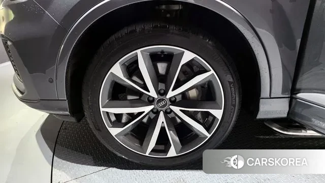 Audi Q7 (4M) id 3463270 из Кореи 15