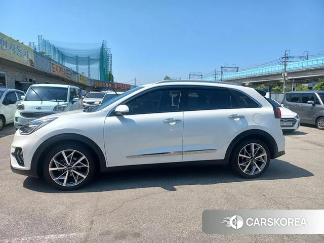 Kia The New Niro id 4355591 из Кореи 15