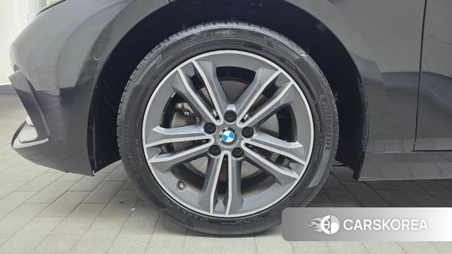 BMW 1 Series (F40) id 4376969 из Кореи 26