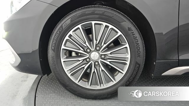 Hyundai Grandeur IG Hybrid id 4551869 из Кореи 15