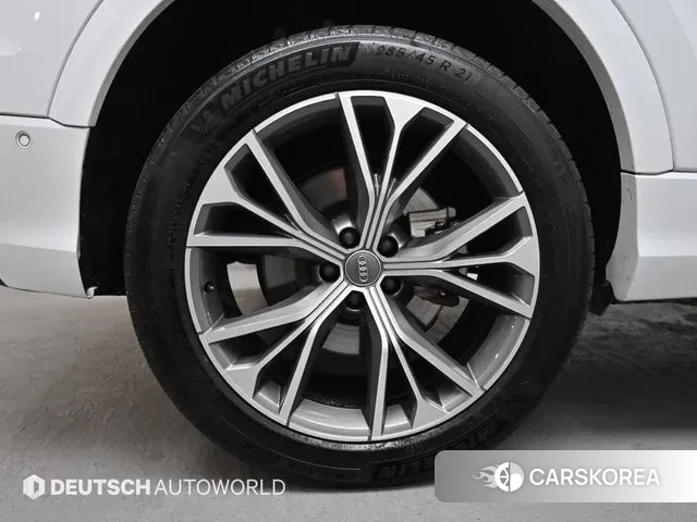 Audi Q8 (4M) id 3601721 из Кореи 15