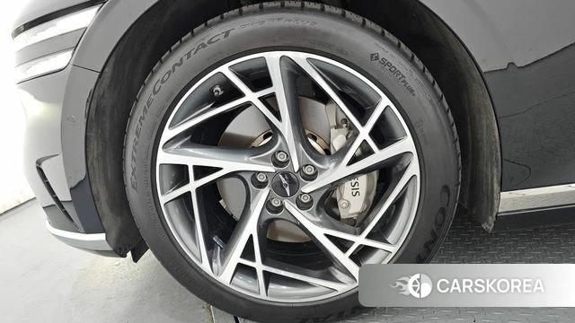 Genesis G90 (RS4) id 3841800 из Кореи 15