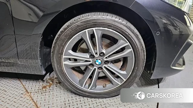 BMW 1 Series (F40) id 2985955 из Кореи 15