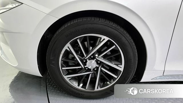 Hyundai The New Grandeur IG id 4245241 из Кореи 28
