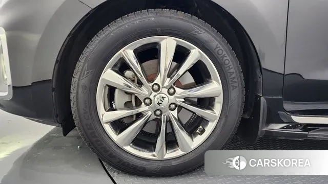 Kia The New Carnival id 3402750 из Кореи 15