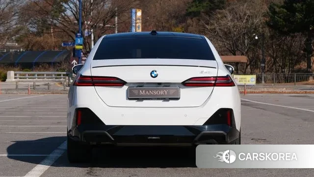 BMW 5 Series (G60) id 3420286 из Кореи 15