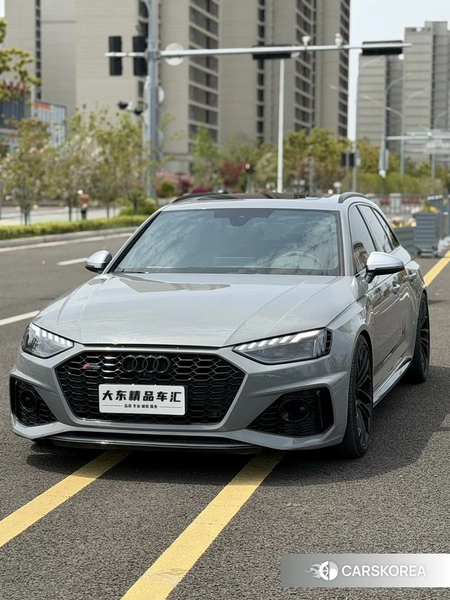 Audi RS 4 id 3908198 из Китая 16