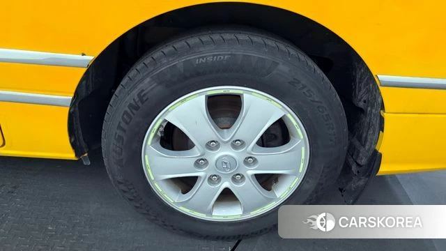 Hyundai The New Grand Starex id 3867598 из Кореи 15